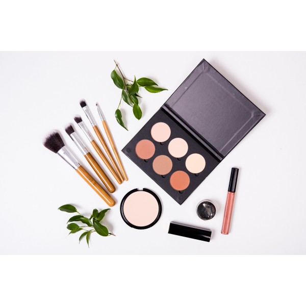 Fabrication de maquillage naturel